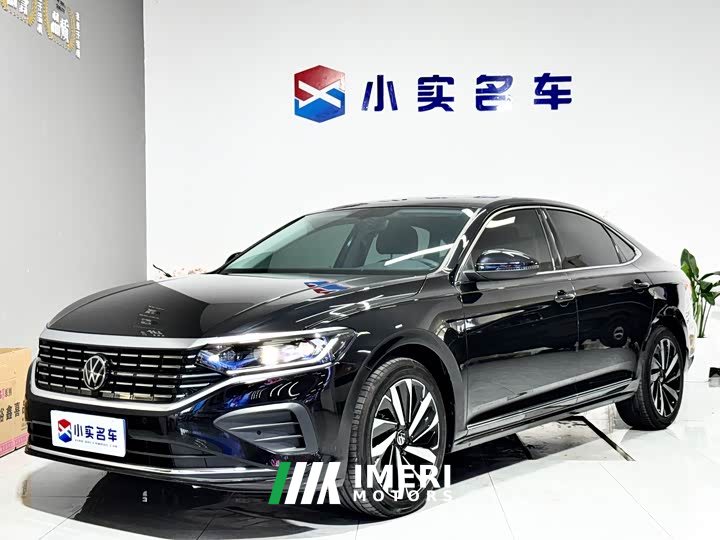 Volkswagen Passat Outstanding 380TSI Dragon Edition - автомобиль из Китая