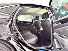 Volkswagen Passat Outstanding 380TSI Dragon Edition - фото 12