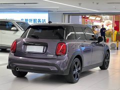 MINI 1.5T COOPER Artist Five-Door Edition - фото 5