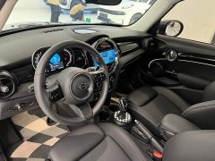 MINI 1.5T COOPER Artist Five-Door Edition - фото 9