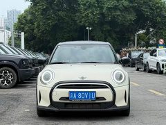 MINI 1.5T Cooper Classic 5-Door - фото 2