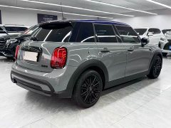 MINI 1.5T Camden Limited Edition Five-door Edition - фото 4