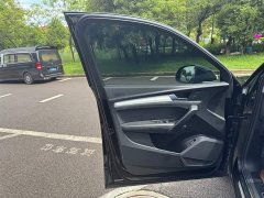 Audi Q5L 2020 facelift 40 TFSI enjoys fashionable style - фото 13