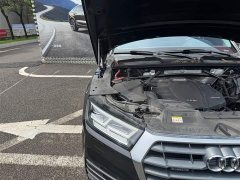 Audi Q5L 2020 facelift 40 TFSI enjoys fashionable style - фото 7