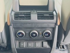 Land Rover Defender 2020 110 P400 SE - фото 14