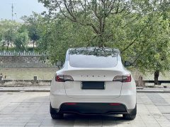 Lexus Y Refresh RWD - фото 3