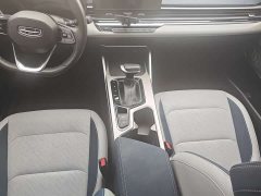 Geely Emgrand 4th Gen 1.5L CVT Deluxe - фото 5