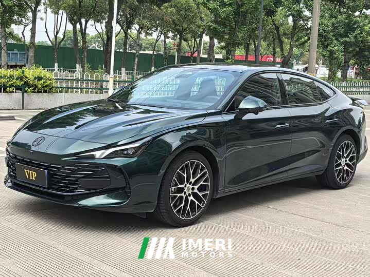Lynk & Co MG7 2026 1.5T 300 DCT Elegant Edition - автомобиль из Китая