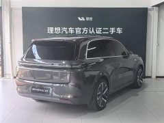 Li Auto Ideal L8 Pro - фото 3