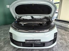 Li Auto Ideal L6 Max smart refresh version - фото 7
