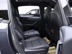 Tesla Model Y L 2025 long-range all-wheel drive version - фото 15