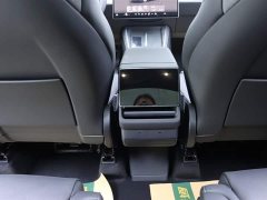 Tesla Model Y L 2025 long-range all-wheel drive version - фото 18