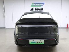 Tesla Model Y L 2025 long-range all-wheel drive version - фото 5