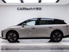 Li Auto Ideal i6 two-wheel drive standard version - фото 3