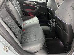 Audi A7L 2024 45 TFSI quattro RS package racing version - фото 12