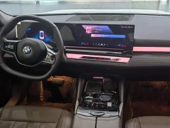 BMW 5 Series 530Li Leading Luxury Package - фото 10