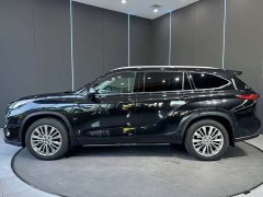 Toyota Highlander dual engine 2.5L four-wheel drive premium version 7 seats - фото 4