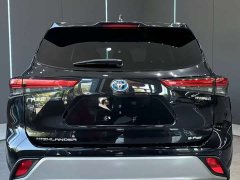 Toyota Highlander dual engine 2.5L four-wheel drive premium version 7 seats - фото 7