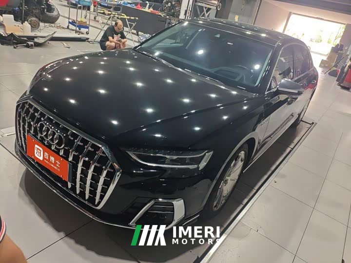 Audi A8 A8L Horch Founder’s Edition Legend - автомобиль из Китая