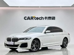 BMW 5 Series facelift 530Li leading M sports package - фото 1