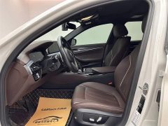 BMW 5 Series facelift 530Li leading M sports package - фото 8