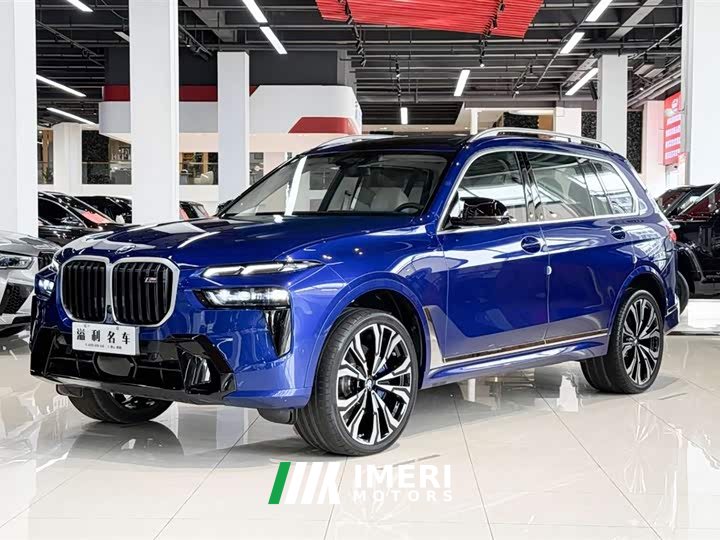 BMW X7 M60i 2023 xDrive M60i - автомобиль из Китая