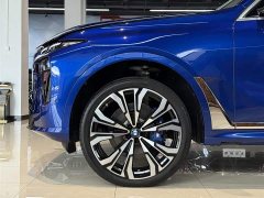 BMW X7 M60i 2023 xDrive M60i - фото 6