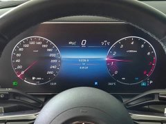 Mercedes-Benz GLC 260 L 4MATIC luxury 5 seats - фото 3