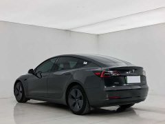 Tesla Model 3 2022 rear-wheel drive version - фото 6