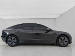 Tesla Model 3 2022 rear-wheel drive version - фото 7