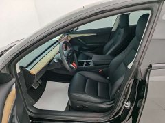 Tesla Model 3 2022 rear-wheel drive version - фото 8