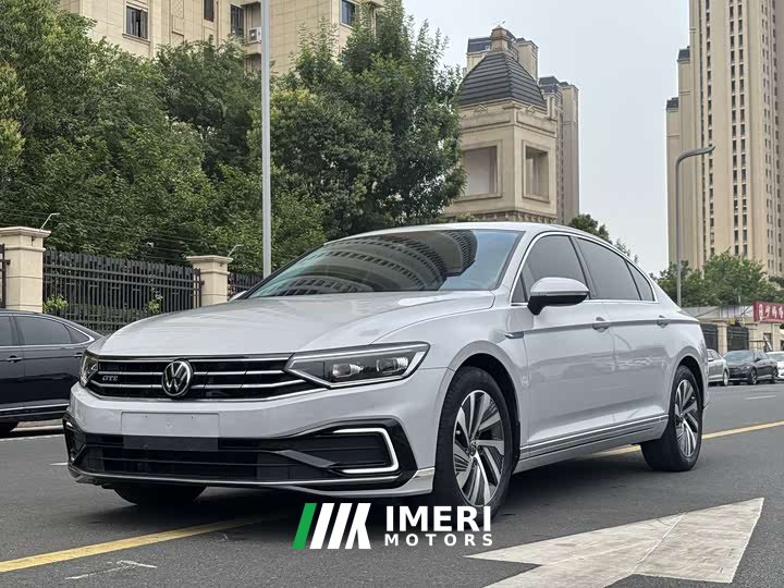 Volkswagen Magotan PHEV 2022 GTE luxury - автомобиль из Китая