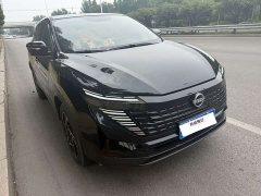 Nissan Qashqai Honor 2.0L CVT XV Leading Edition - фото 2