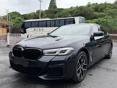 BMW 5 Series 530Li Exclusive M Sports Package - фото 1