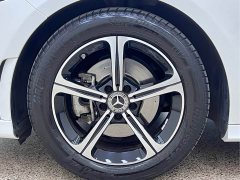 Mercedes-Benz A-Class Facelift Three A 200 L Sports Sedan Fashionable - фото 10