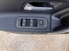 Mercedes-Benz A-Class Facelift Three A 200 L Sports Sedan Fashionable - фото 13