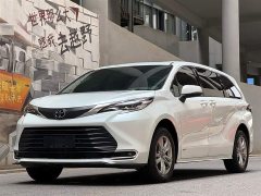 Toyota SIENNA 2.5L Hybrid Comfort Edition - фото 1