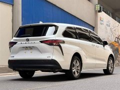 Toyota SIENNA 2.5L Hybrid Comfort Edition - фото 5