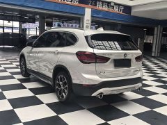 BMW X1 sDrive20Li fashionable - фото 6