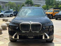 BMW X7 2023 xDrive40i Luxury Package - фото 3