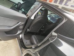 Tesla Model Y rear-wheel drive version - фото 6