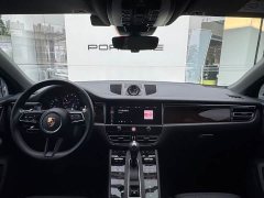 Porsche 2023 Porsche Macan 2.0T - фото 11