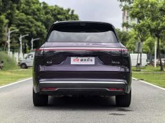 AITO Wenjie M8 pure electric Max six-seat long-range version (192-line lidar) - фото 4
