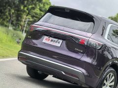AITO Wenjie M8 pure electric Max six-seat long-range version (192-line lidar) - фото 6