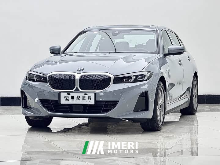 BMW i3 eDrive 35 L - автомобиль из Китая