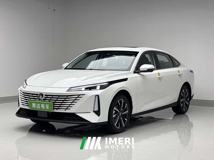 Lynk & Co Eado 2025 Blue Whale 1.5T 500Bar Premium Type - автомобиль из Китая