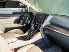 Toyota Wilfa Crown Dual Engine 2.5L HV Premium Edition - фото 10
