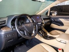Toyota Wilfa Crown Dual Engine 2.5L HV Premium Edition - фото 6