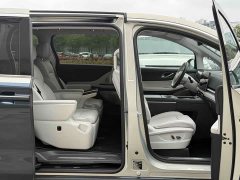 VOYAH Dream 2025 PHEV 4WD Flagship Qiankun Edition - фото 6