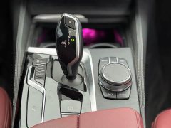 BMW 5 Series 530Li leading M sports package - фото 12